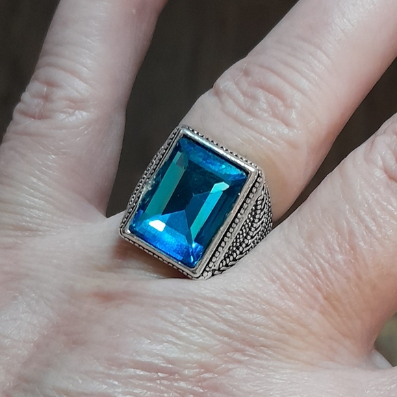 Tribal Silver Plated Aquamarine Rhinestone Ring Size 7 - Picture 3 of 3